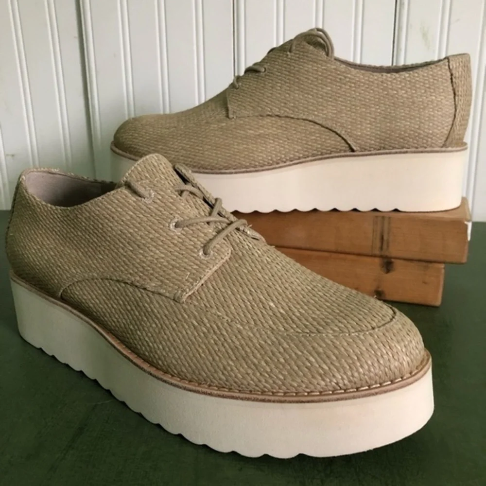 Vince NWT ZINA Casual Platform Sneakers in Raffia